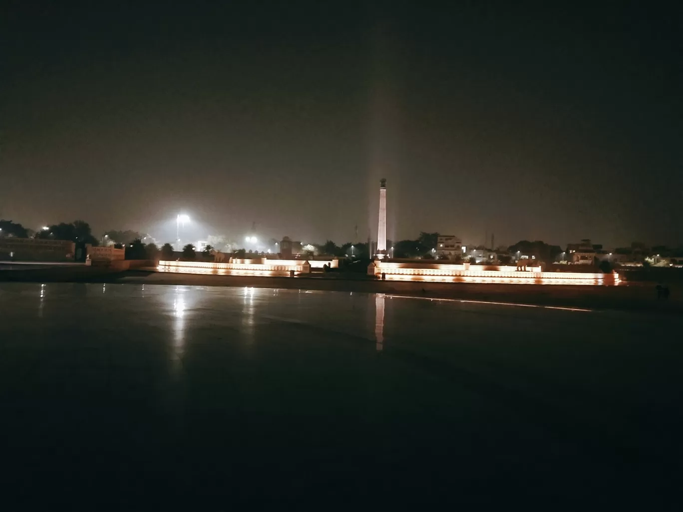 Photo of Gomti Riverfront Park By Mani & Vibha on Tripoto