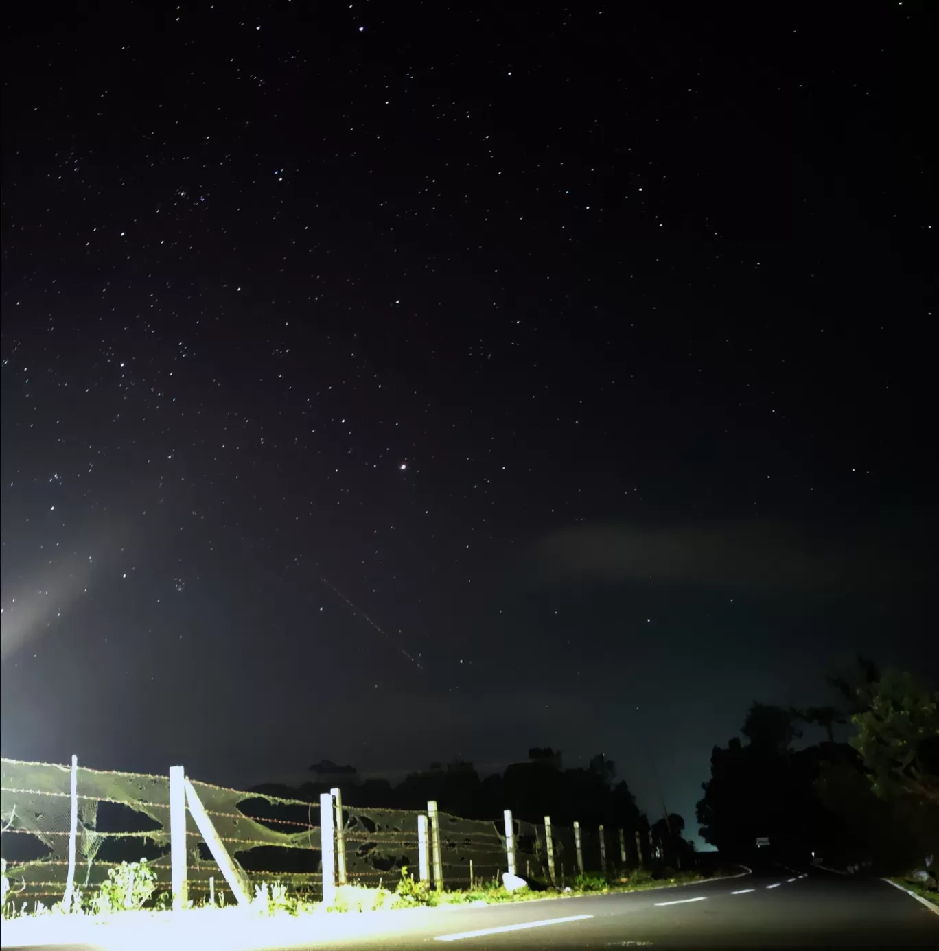 Photo of Kodanadu Mountain View point By Amal Joe