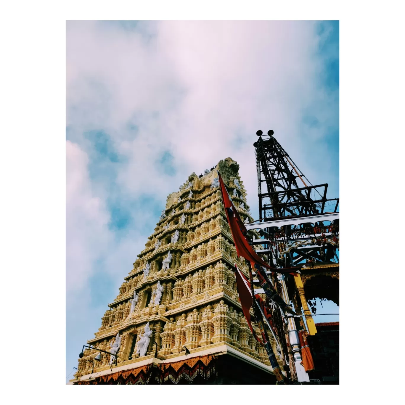 Photo of Chamundi Hill By Vishwas B