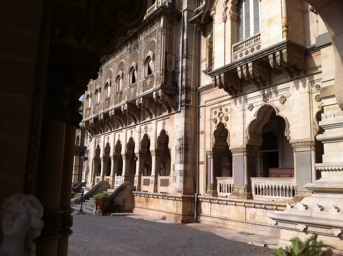 Photo of Lakshmi Vilas Palace By Harry Patel