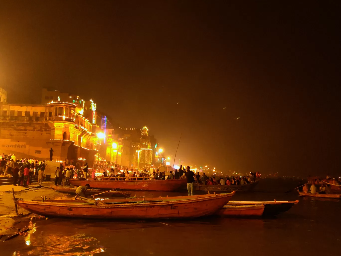 Photo of Varanasi By Shruti Muddup