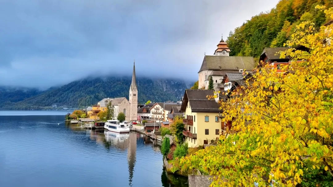 Photo of Hallstatt By Shwetha Holla