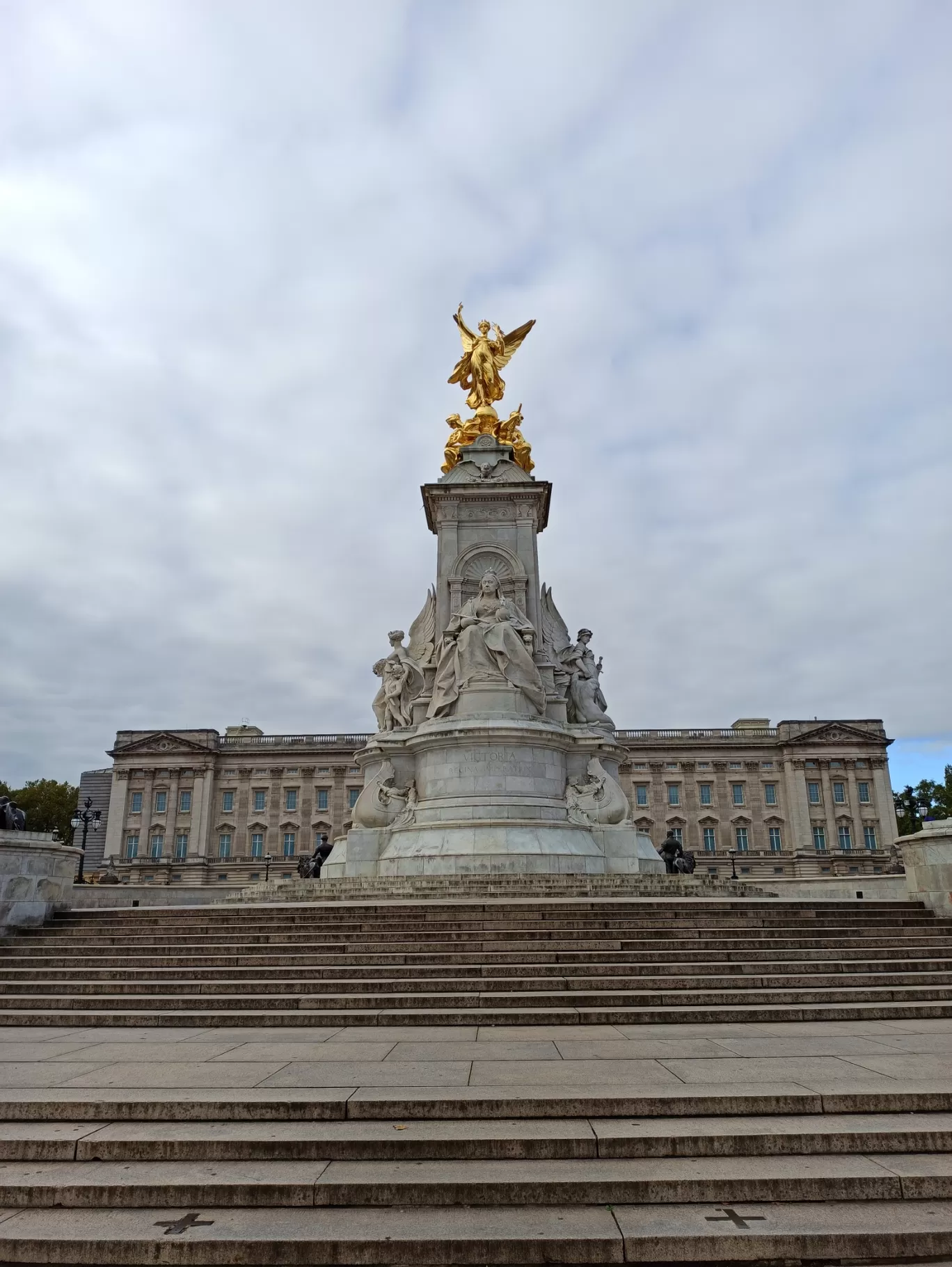 Photo of London By Tuhin Chaudhuri