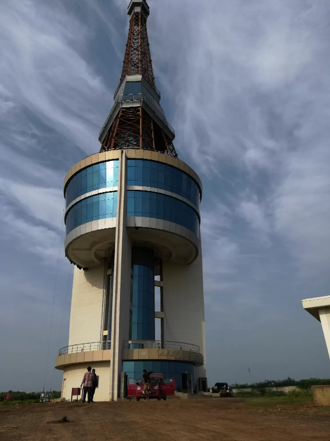 Photo of Yanam Effil Tower By Aj