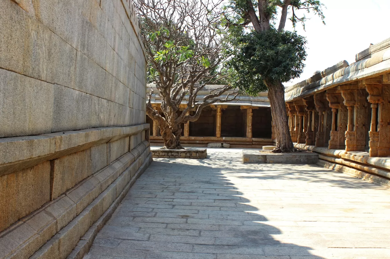 Photo of VEERABHADRA SWAMY TEMPLE LEPAKSHI By Koushik Dhar