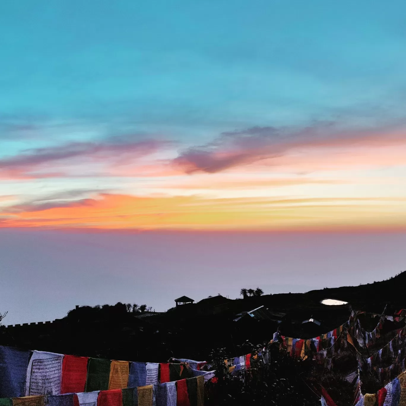 Photo of Sandakphu By সুপ্রিয় বেপারী