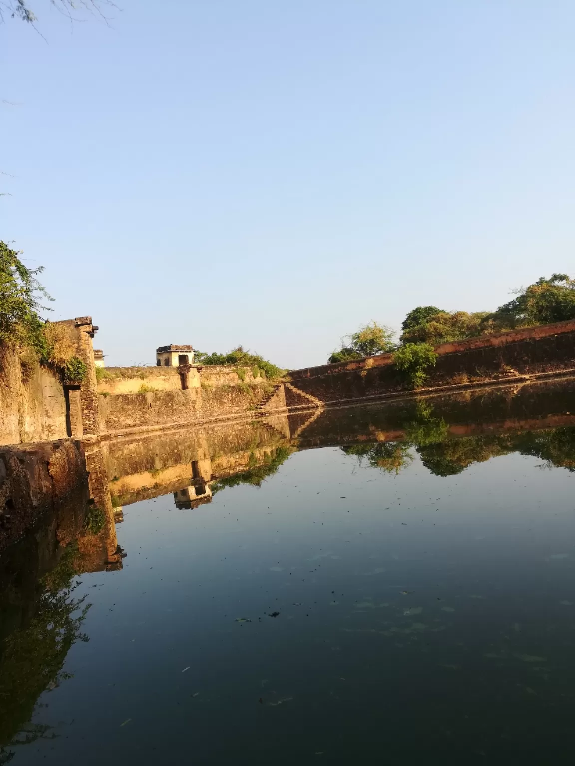 Photo of Khandar Fort By Rahul S