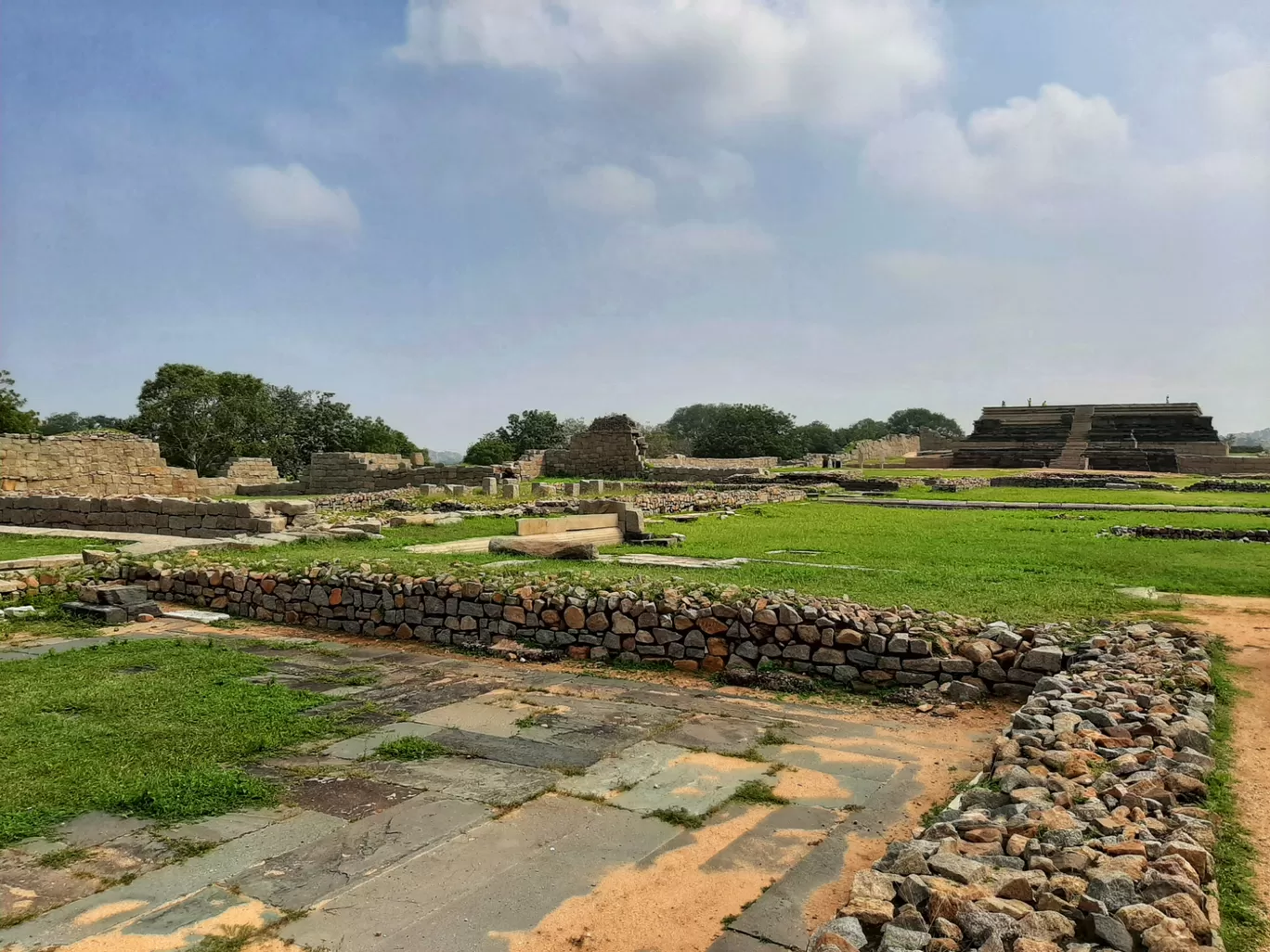 Photo of Hampi By Sayant Vijay