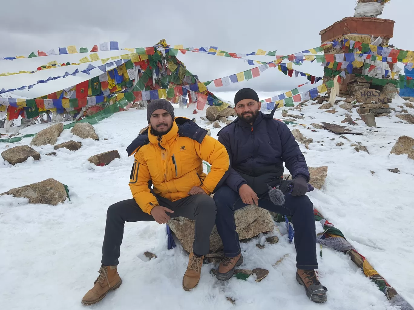 Photo of Khardungla Pass By Cruisefittv