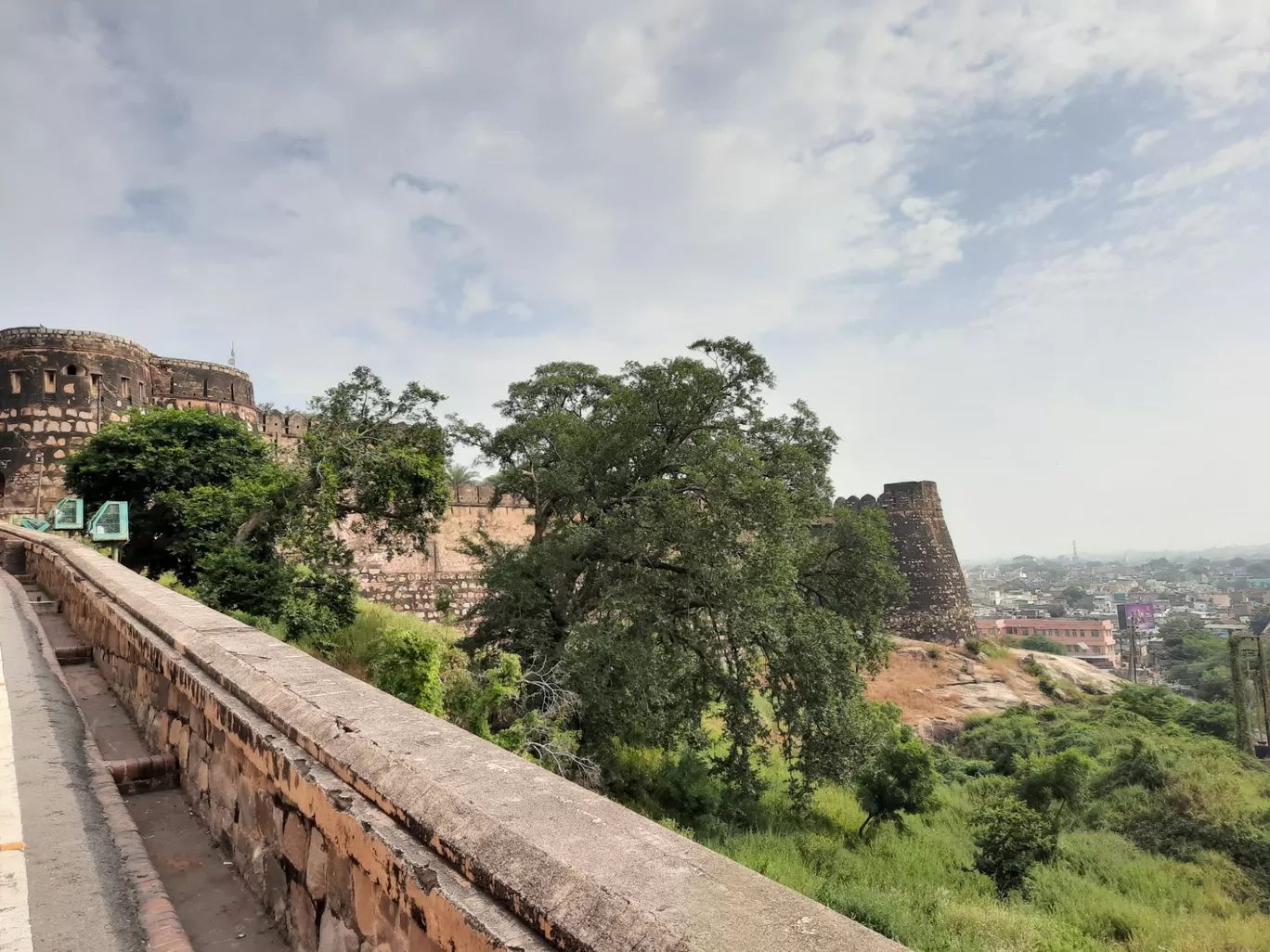 Photo of Jhansi Fort By Arjunsinh Chandravat