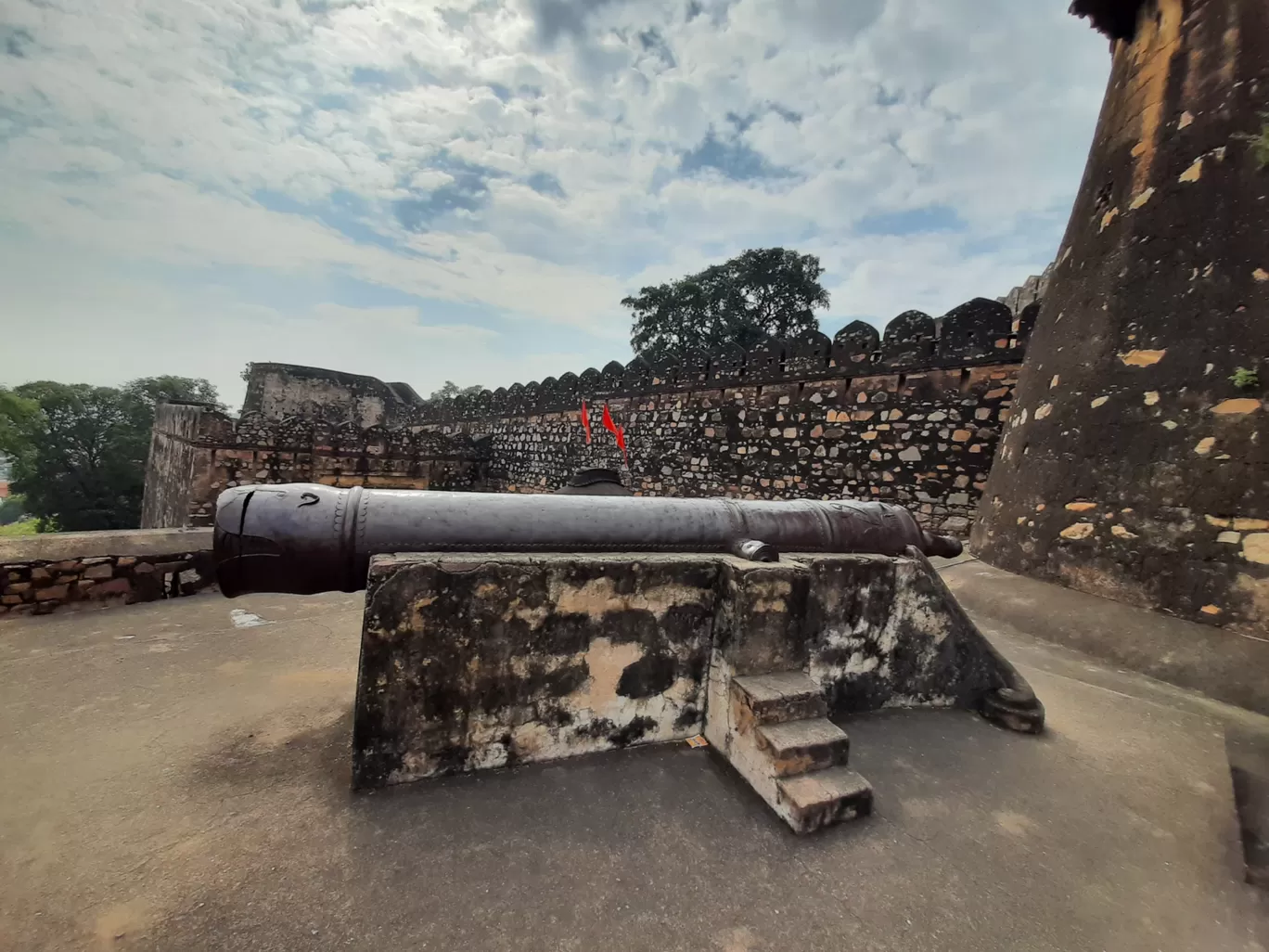 Photo of Jhansi Fort By Arjunsinh Chandravat