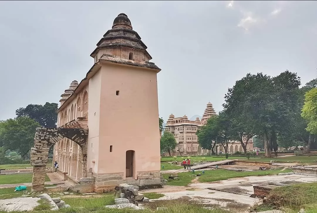 Photo of Chandragiri Fort Road By thesunnyside