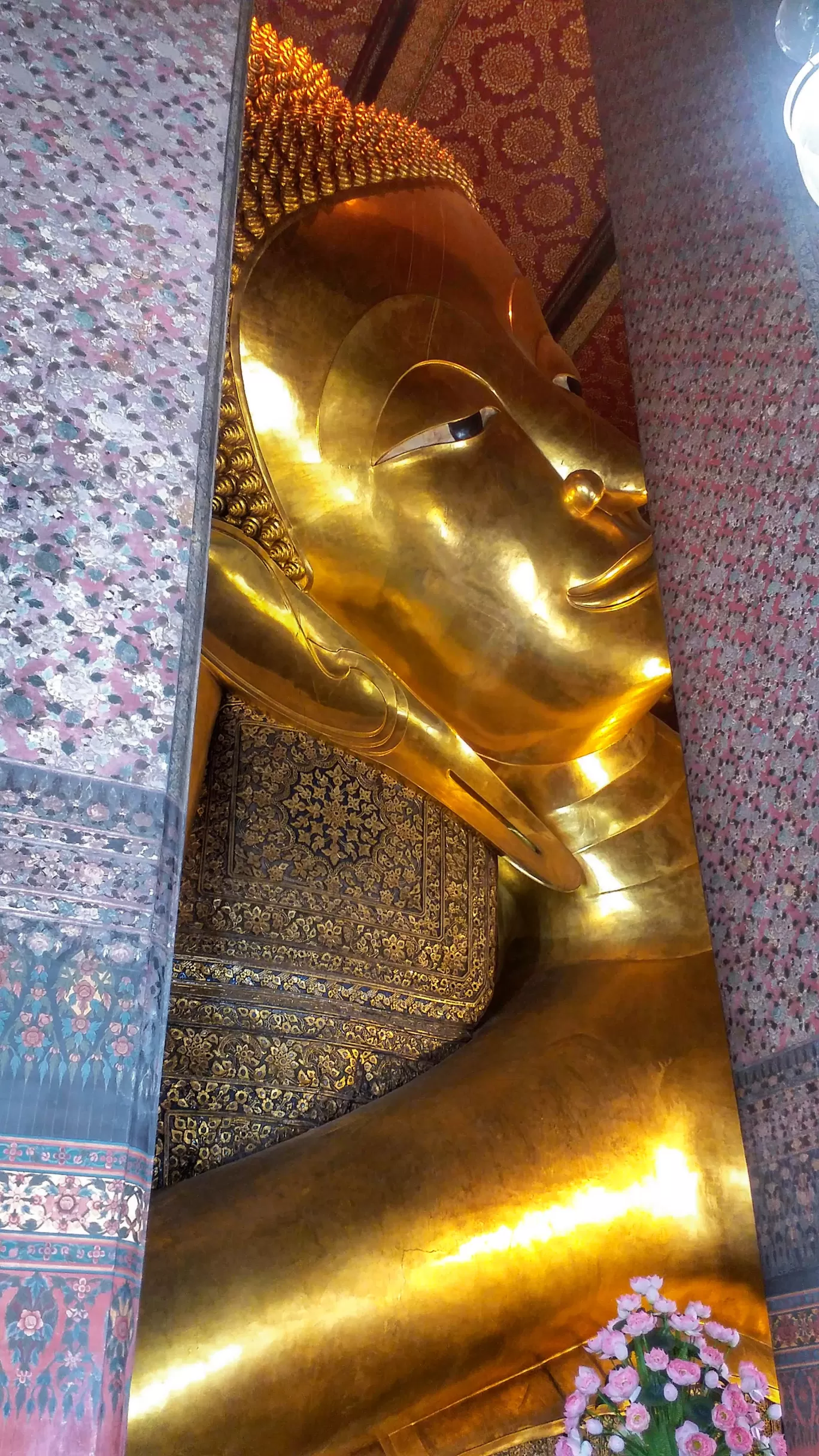 Photo of Wat Phra Chetuphon (Wat Pho) By UnderMyPinkUmbrella