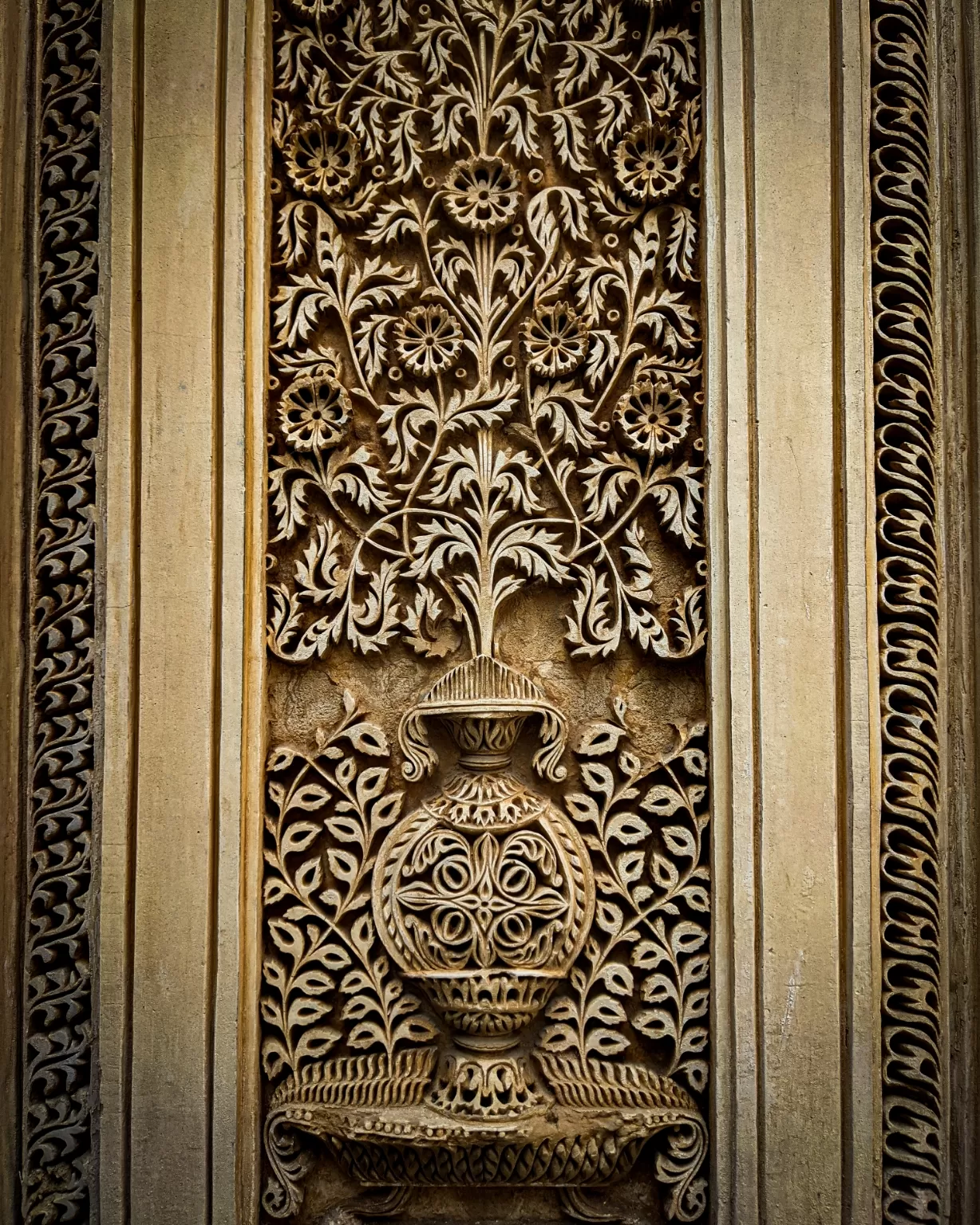 Photo of Paigah Tombs By Hemanth Kumar Gurjapalli