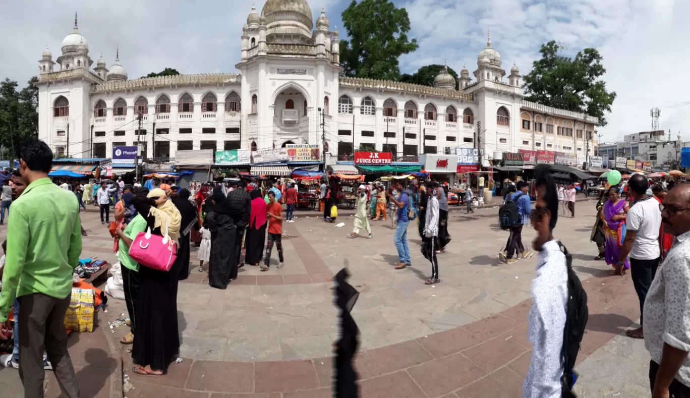 Photo of Hyderabad By JAGADEESH KARAGANI