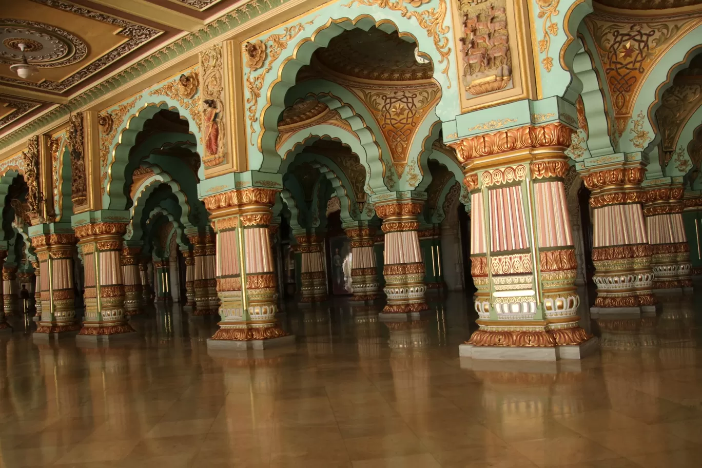 Photo of Mysore Palace By Sheetal Vibhuti escapingsoul.in