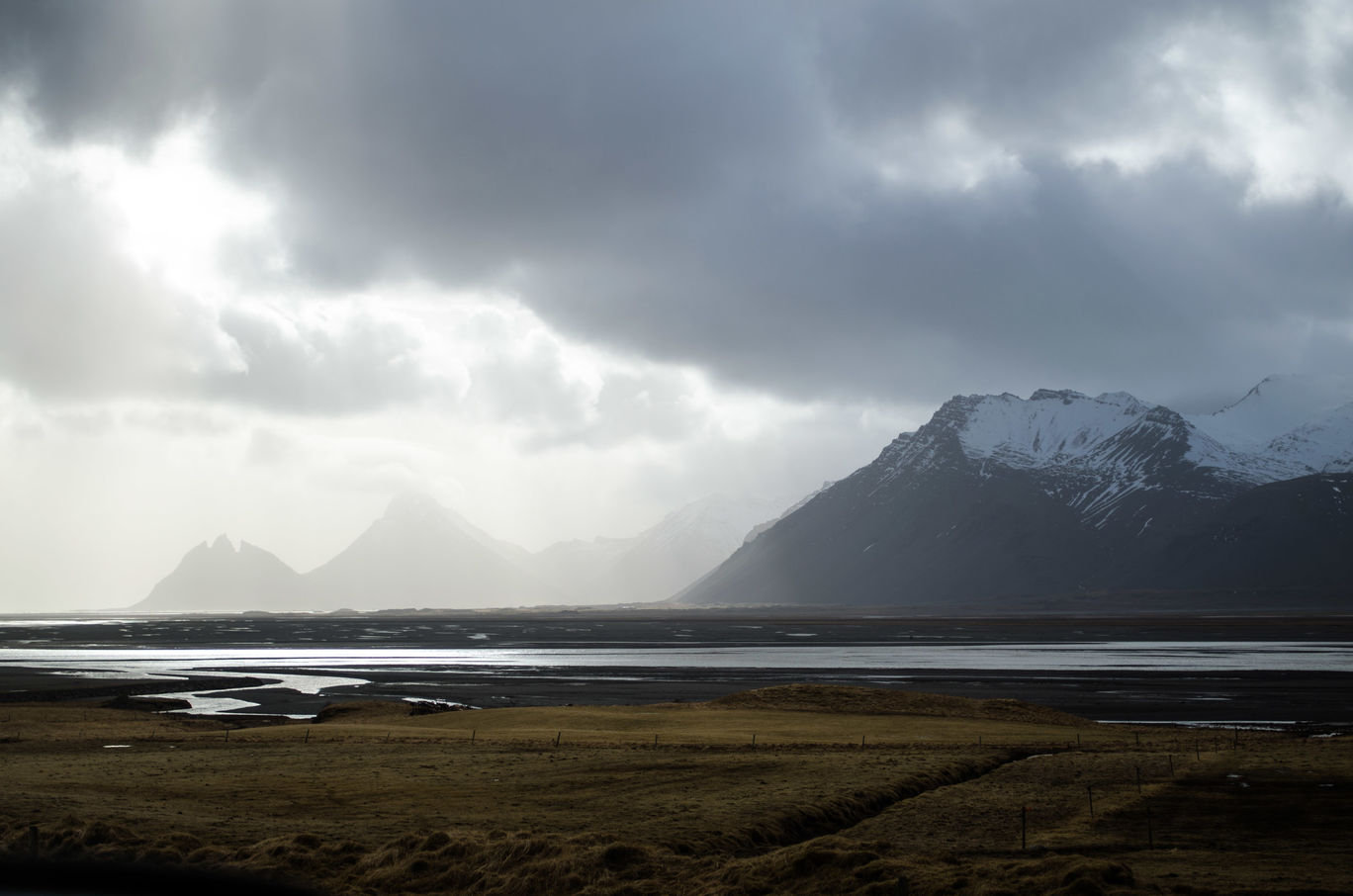 Photo of Great Icelandic Roadtrip By Priyakanth Manda