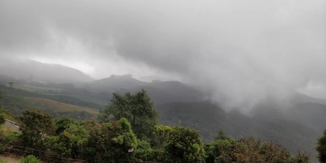 Photo of Munnar By aditya bagri