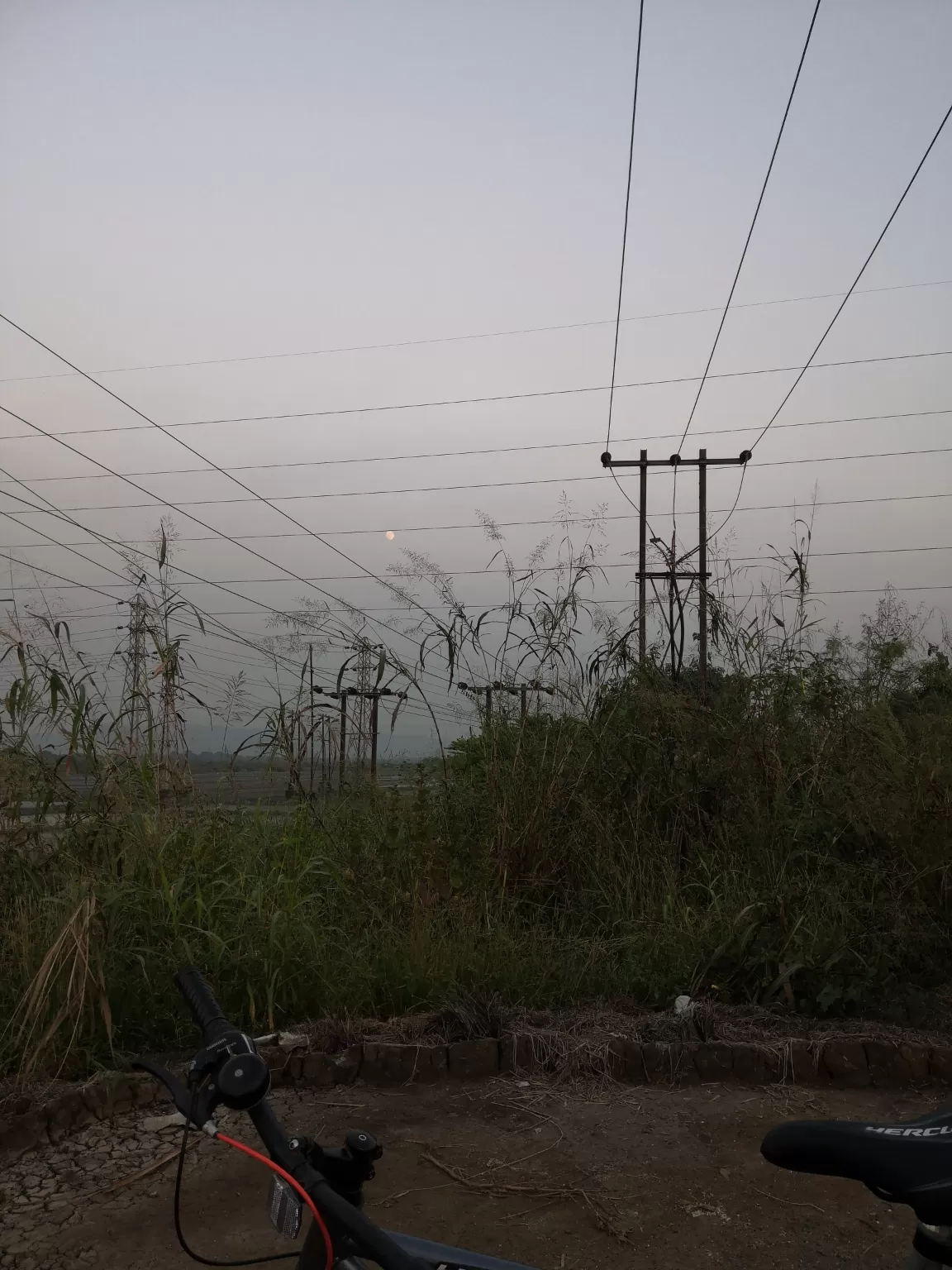 Photo of Bhandup Pumping Station Bus Stop By VALLARI MISTRY