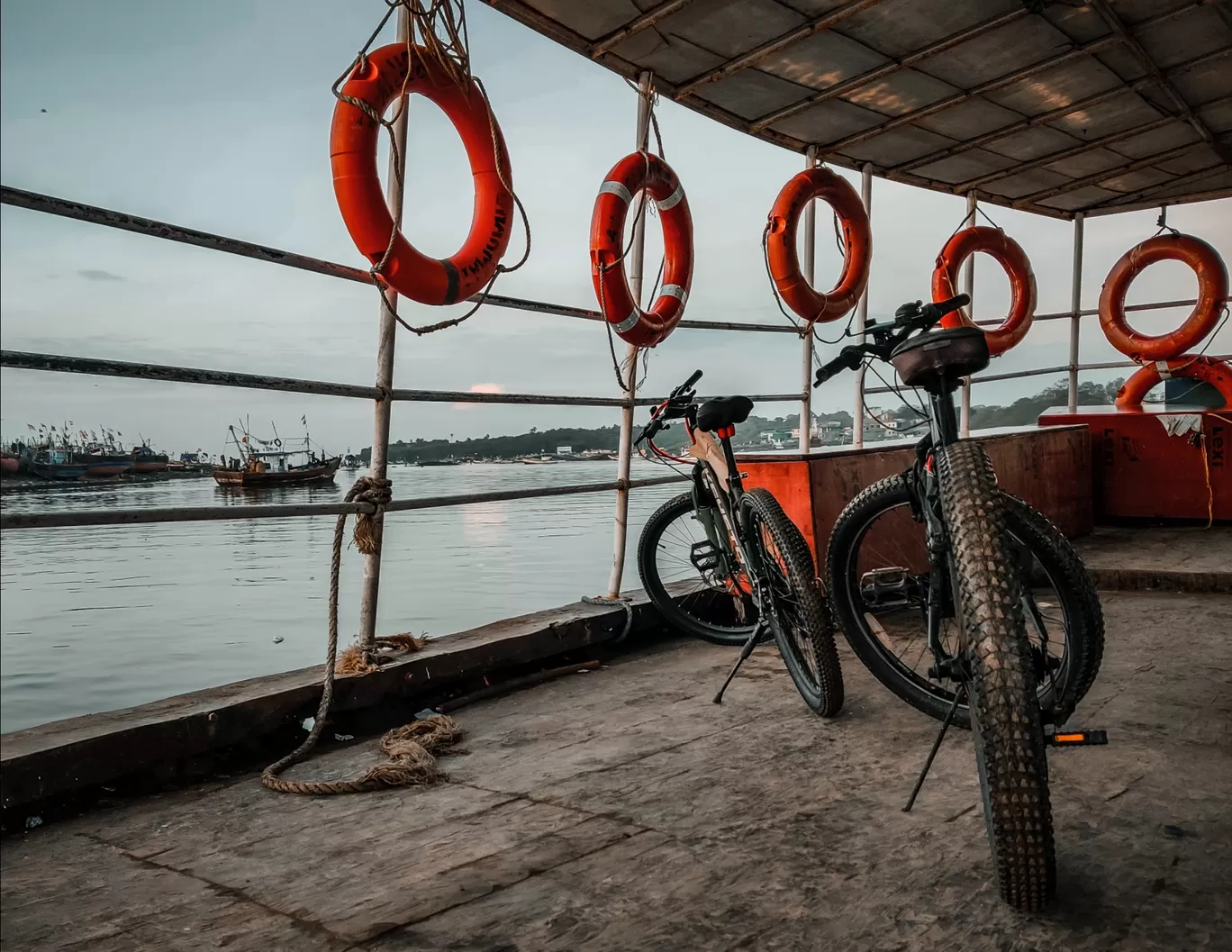 Photo of Madh Beach By Shreekara udupa