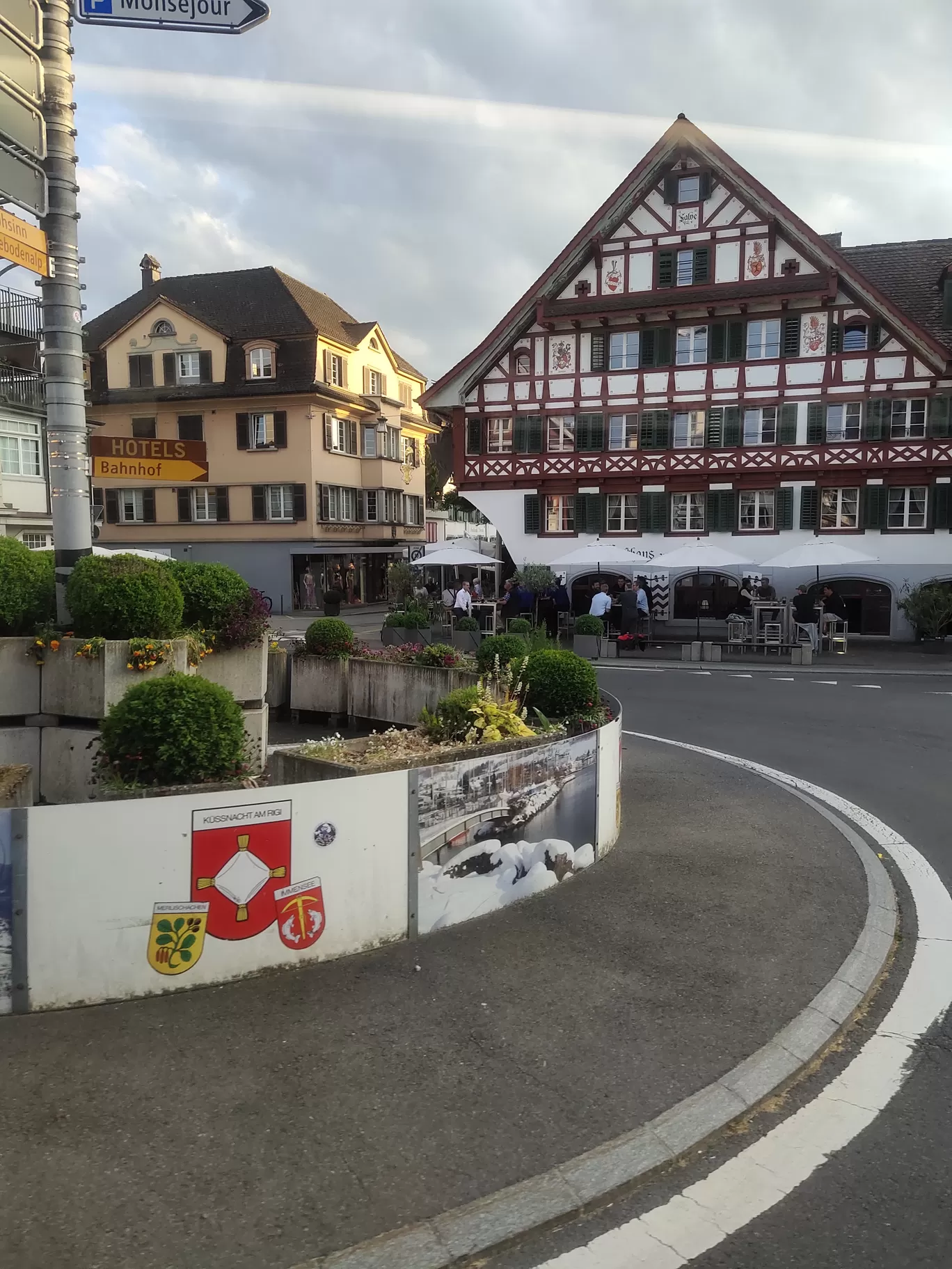 Photo of Lucerne By Ashish Jha