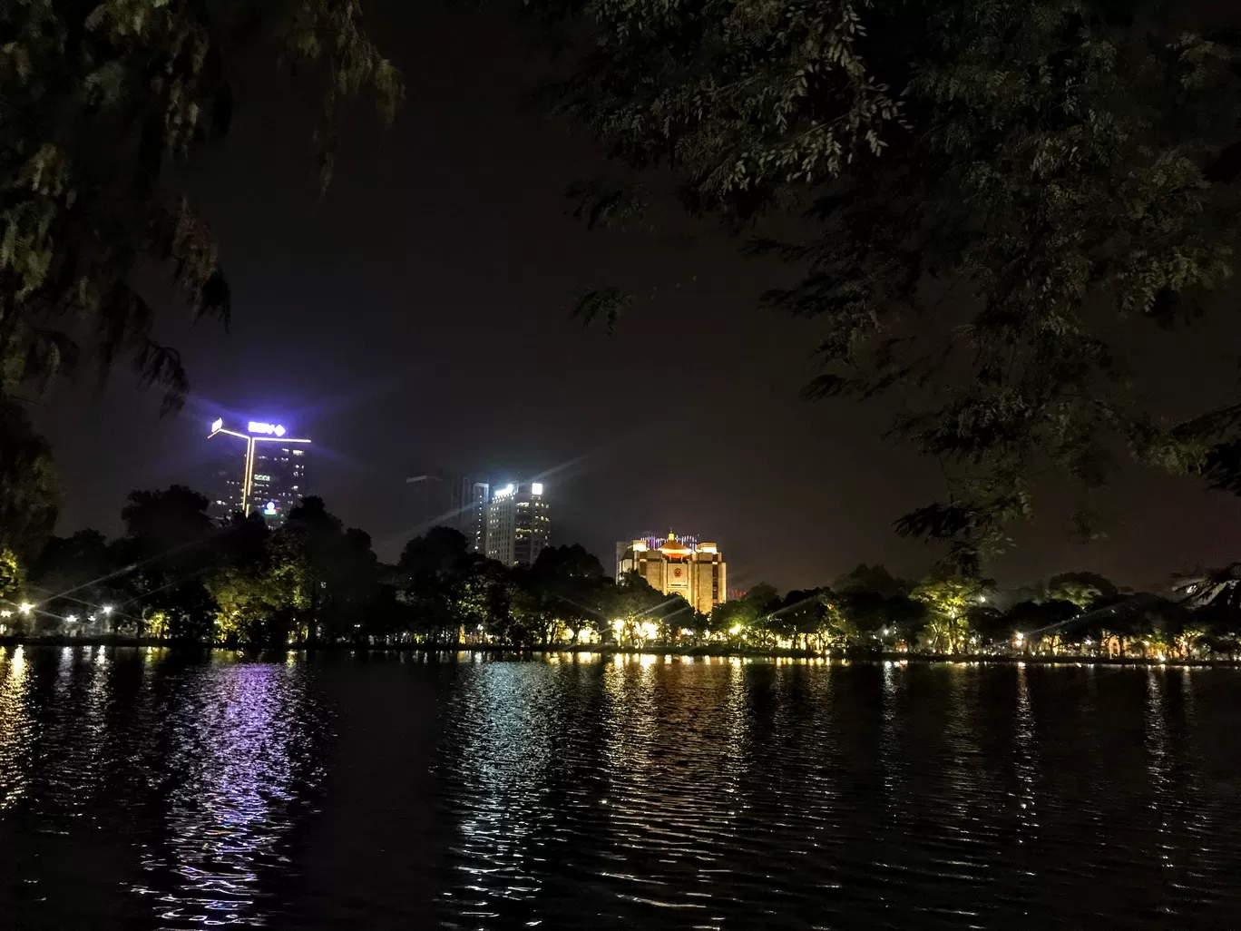 Photo of Hoàn Kiếm Lake By Deepanshi Dhamija