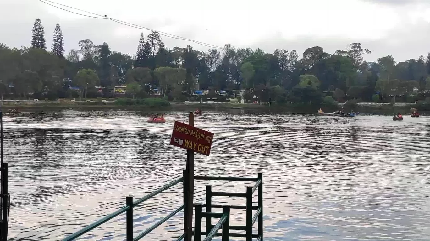 Photo of Yercaud Lake & Boat House (Emerald Lake) By řøhįťh ķűmăr