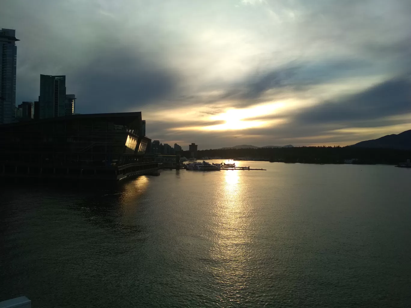Photo of Vancouver By Mrinal Chaudhury