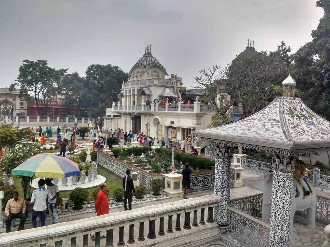 Photo of Parshwanath Jain Shwetamber Temple By Abhirup Saha