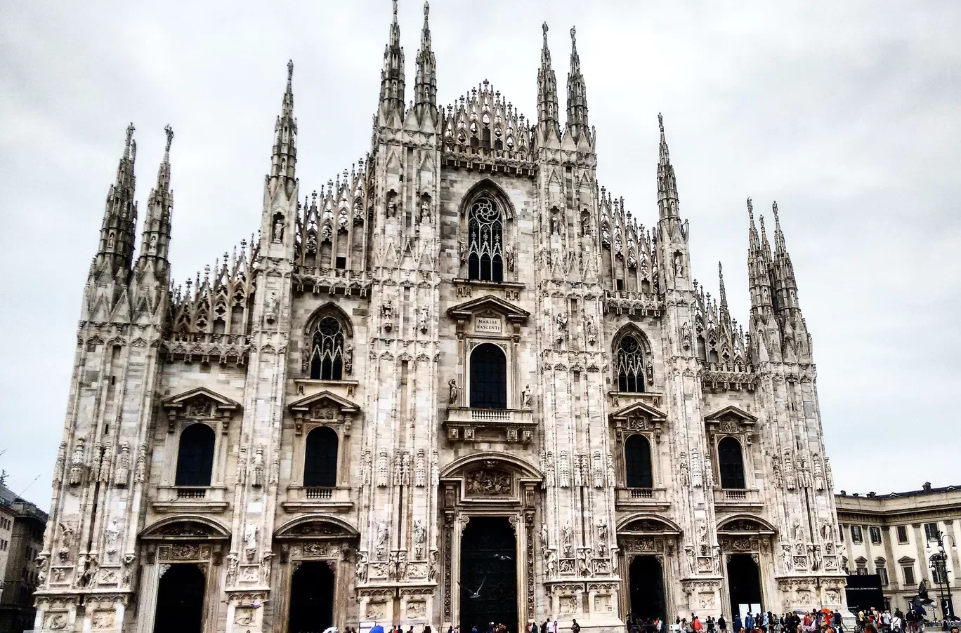 Photo of Duomo Cathedral Square By Rohan Deshmane