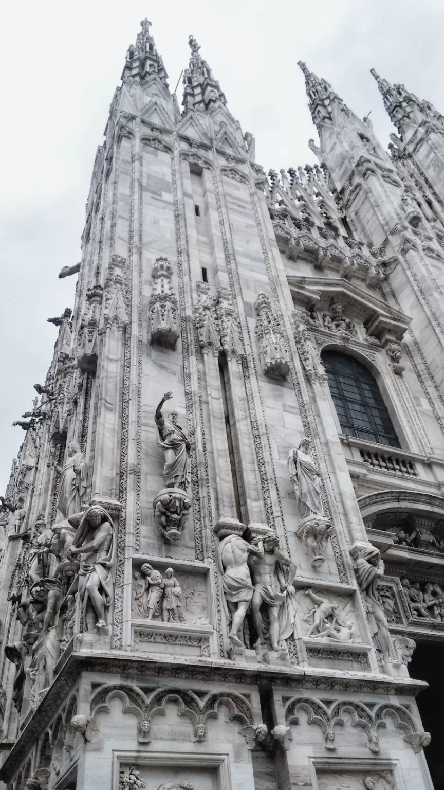 Photo of Duomo Cathedral Square By Rohan Deshmane