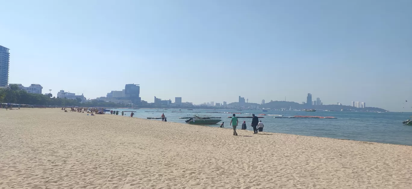 Photo of Pattaya Beach By Satvir Sharma