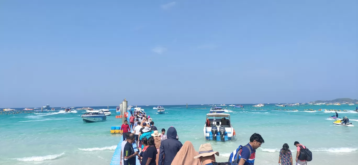 Photo of Pattaya Beach By Satvir Sharma