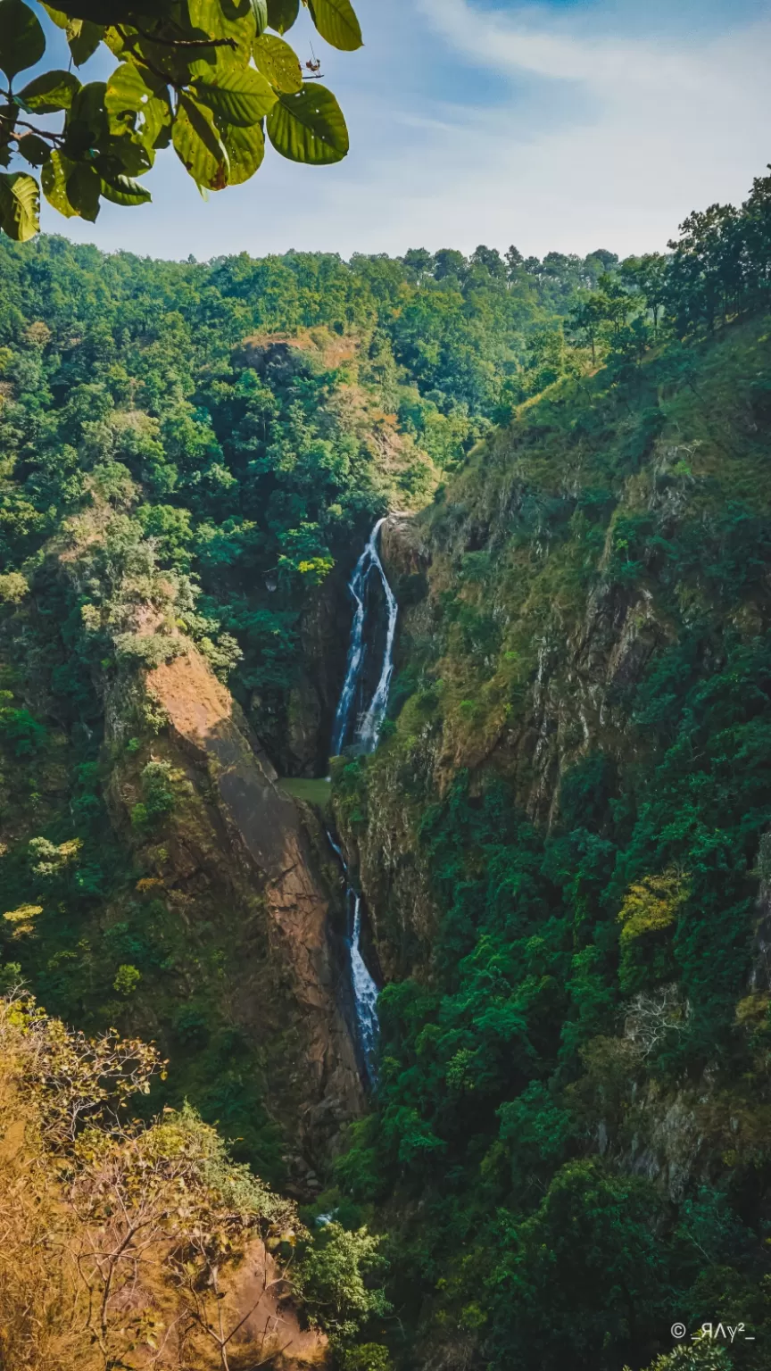 Photo of Makarbhaja Waterfall By Rajiv Soni