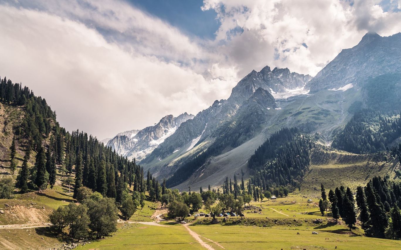 Photo of Kashmir By Gaurav Sharma