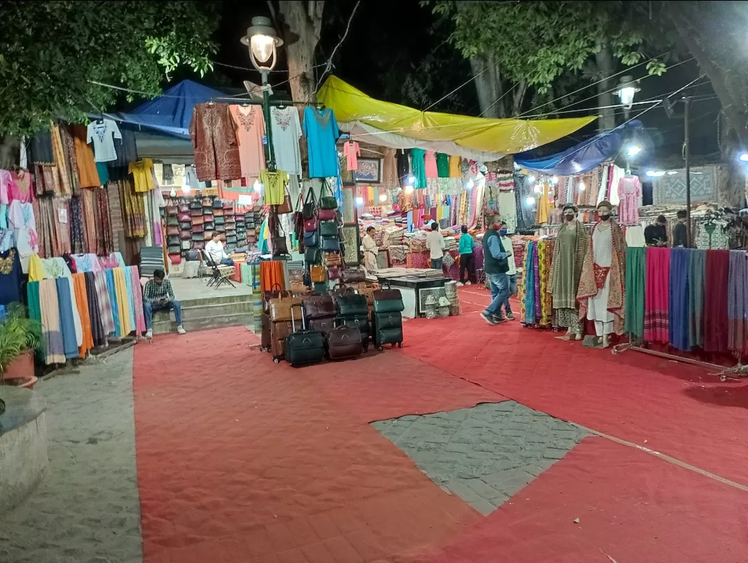 Photo of Delhi Haat By Binod Singh