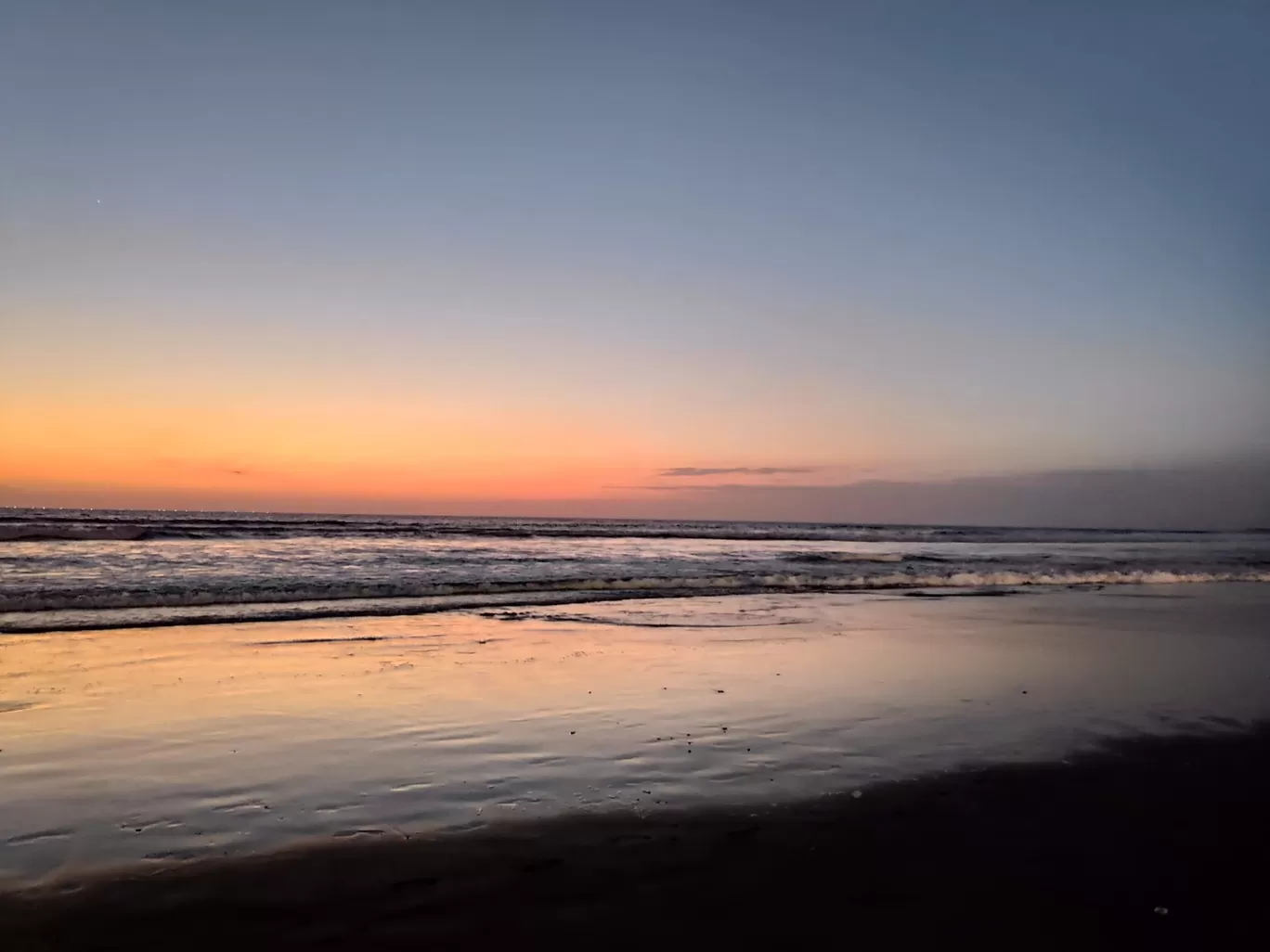 Photo of Seminyak Beach By Life11 by Somali K Chakrabarti