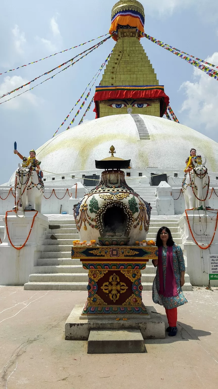 Photo of Besakih Temple By Life11 by Somali K Chakrabarti