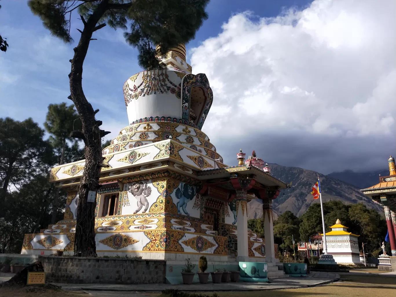 Photo of Buddha Statue By Aman Thakur