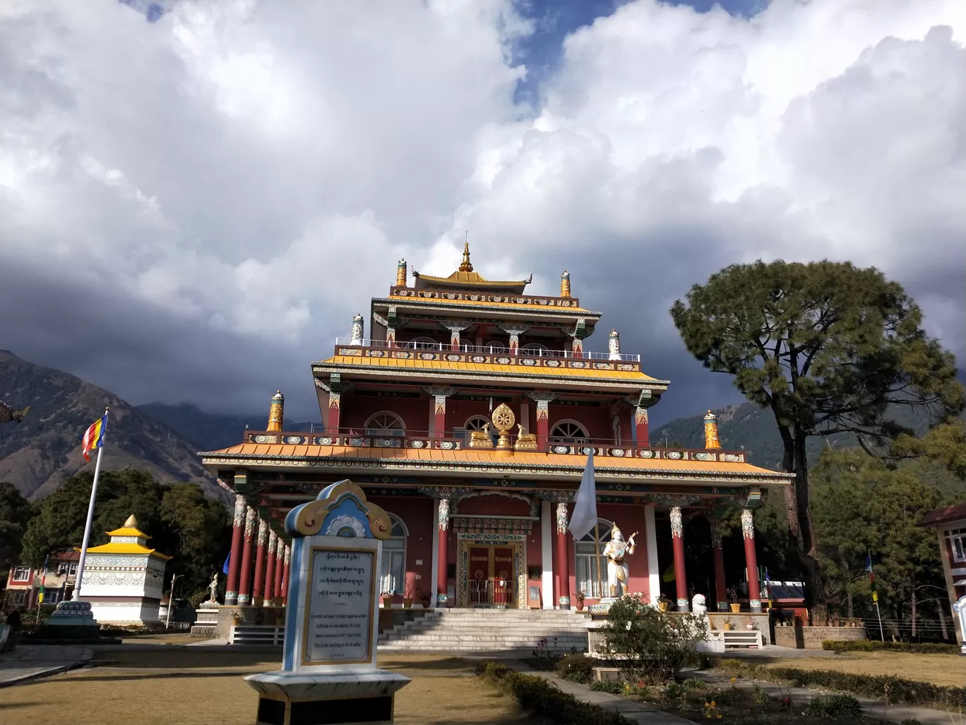 Photo of Buddha Statue By Aman Thakur