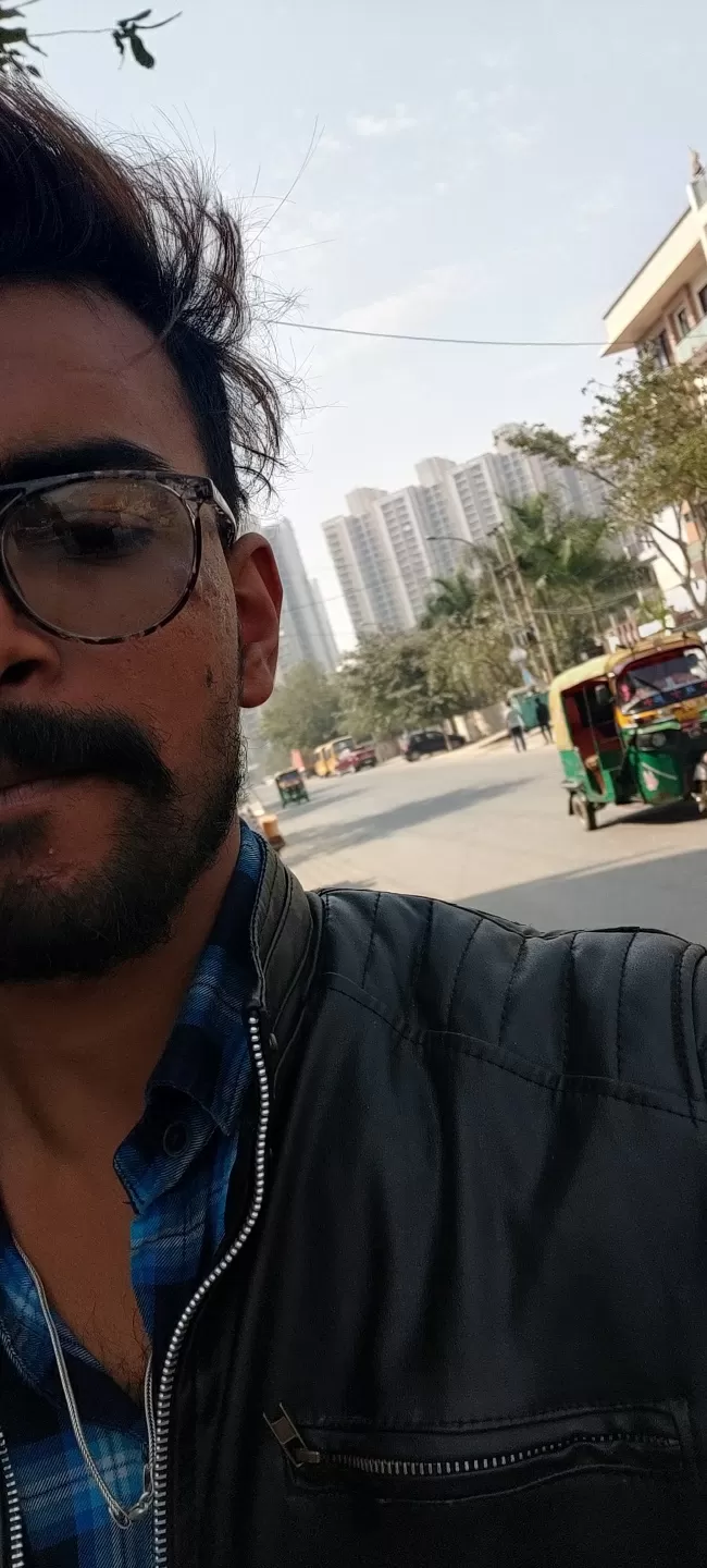 Photo of Noida By Aman Rjn