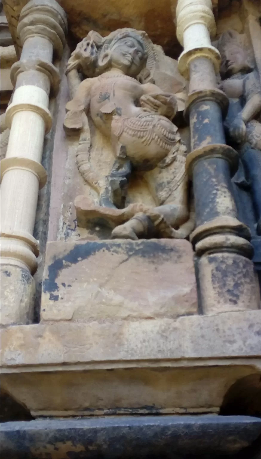 Photo of Khajuraho Temple By Devanshu Mishra