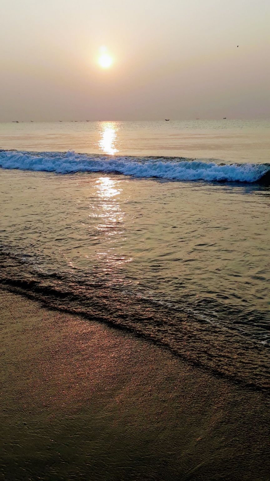 Photo of Puri Sea Beach Odisha. By Dr.Monika Singh