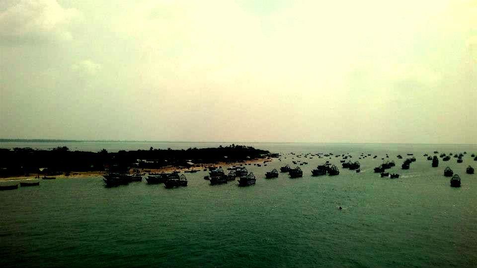 Photo of Sea front from the Ramayana's Tale - Rameshwaram By Raunak Upadhyay