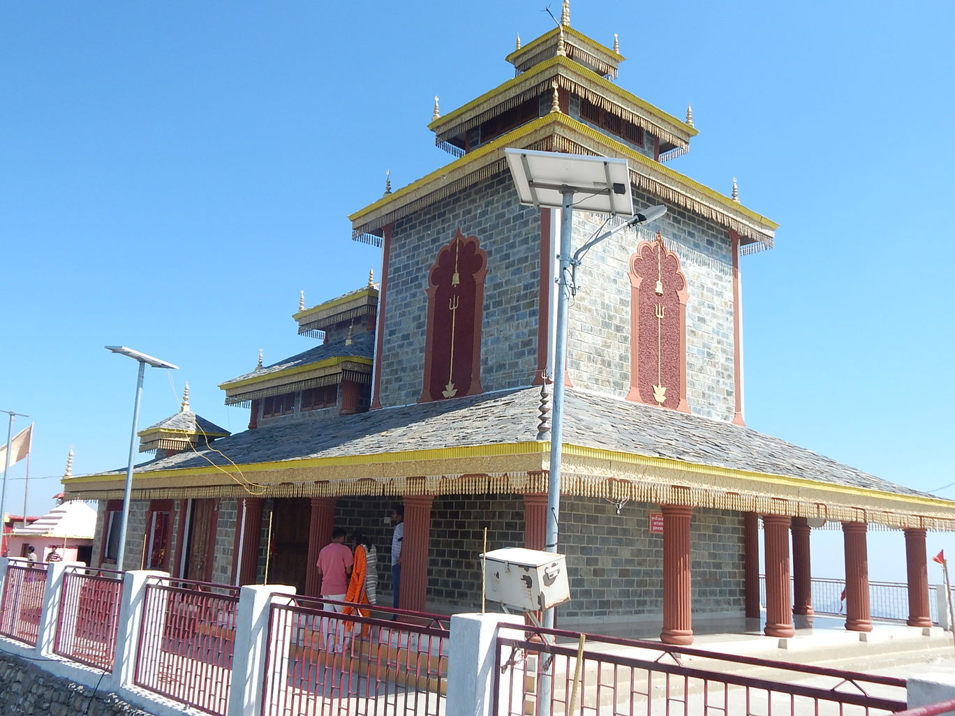 Photo of Kanatal – A quaint hamlet By Raunak Upadhyay