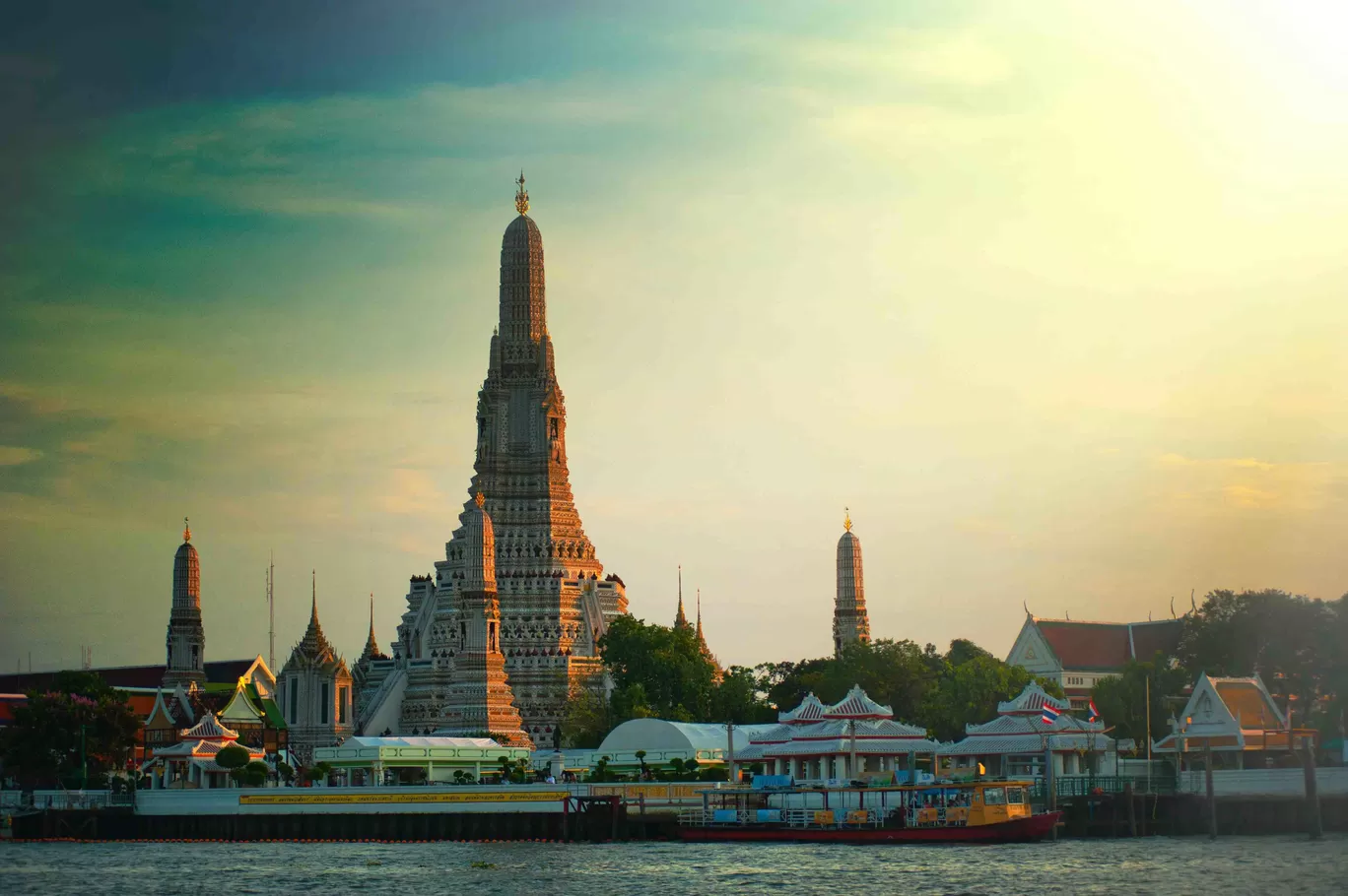 Photo of Bangkok By Raz Gabriel Miller