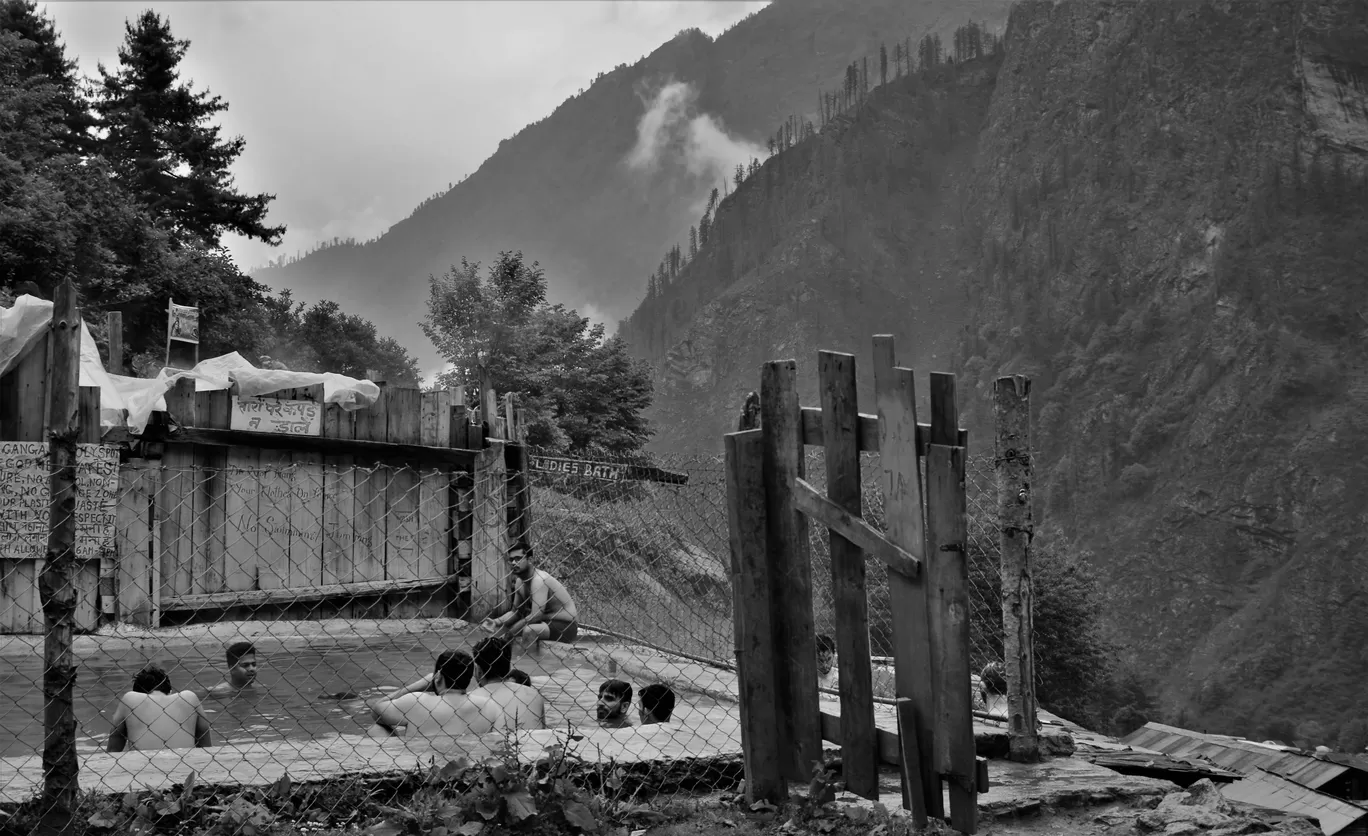 Photo of India By Soumik Neogi