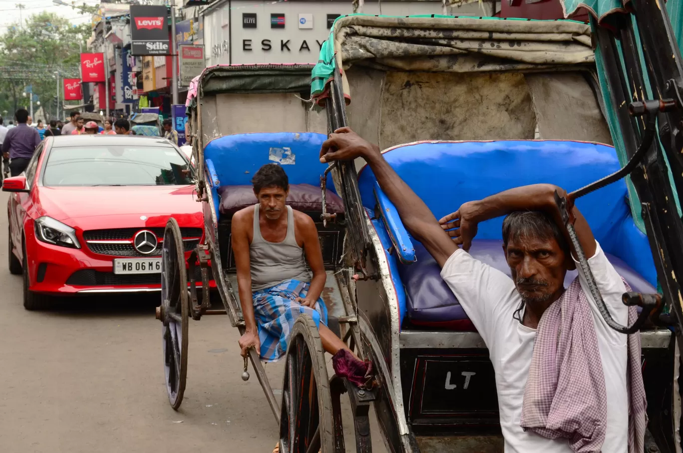 Photo of India By Soumik Neogi