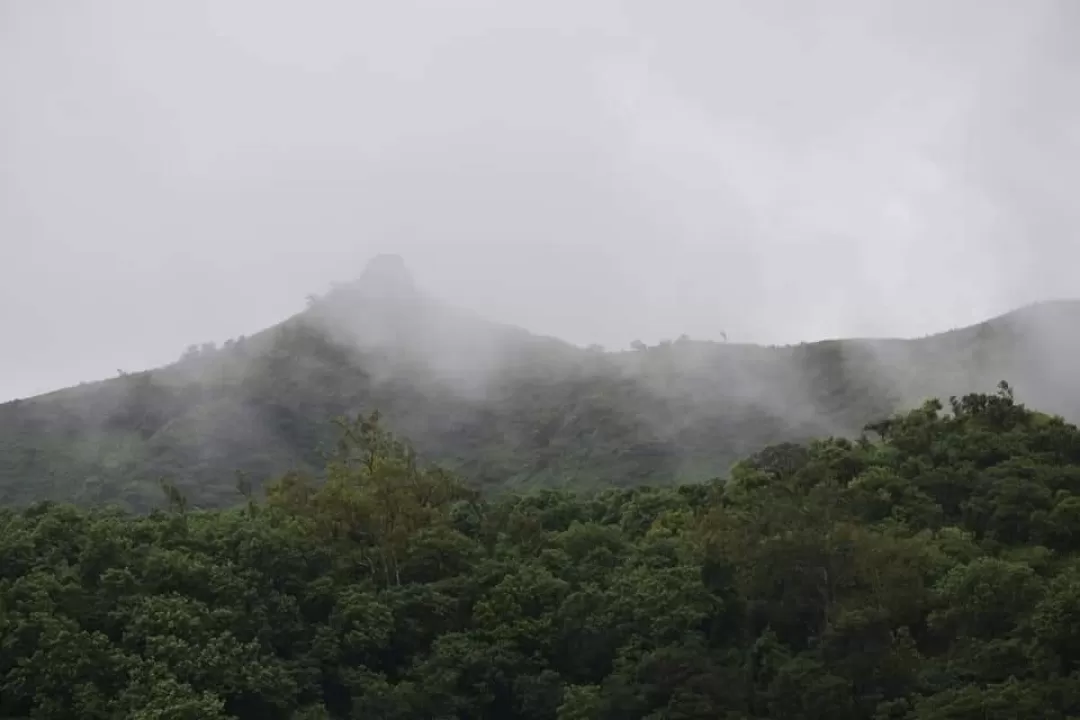 Photo of Tamhini By Sameer Dharmadhikari