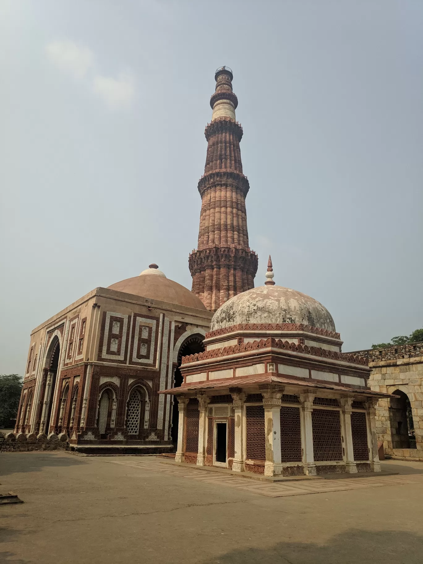 Photo of Qutub Minar By zaid Ansari